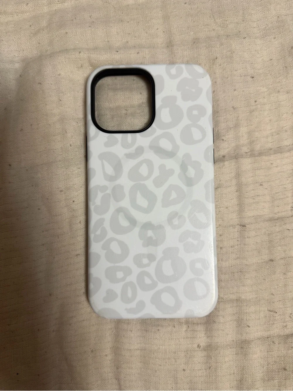 Amazon White Leopard Print Phone Case with Light Gray Accents IPHONE 13 PRO MAX